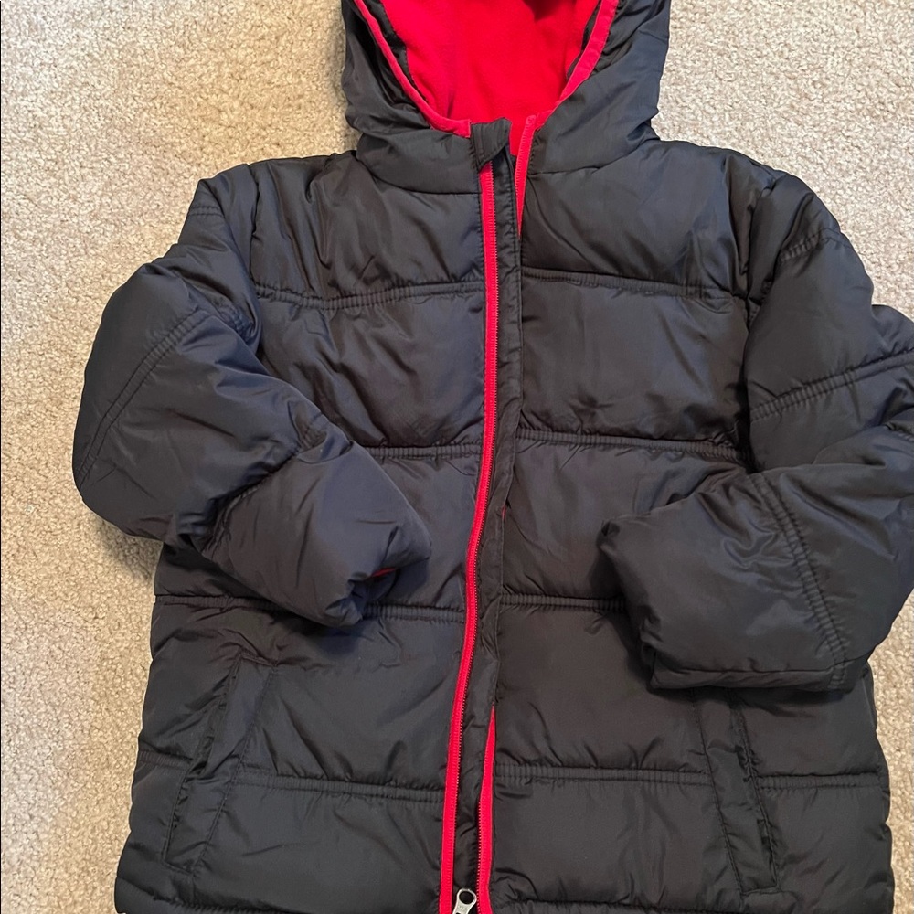 Healthtex boys jacket with hood. Size 5t